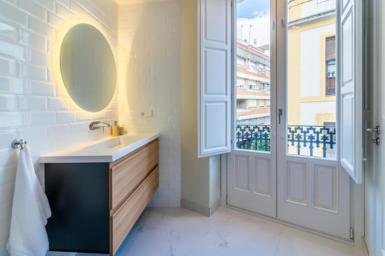 Cordoba Home Center Suites & Free Private Parking Exteriör bild
